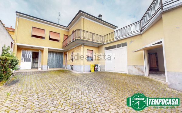 casa indipendente in vendita a Rivalta Bormida