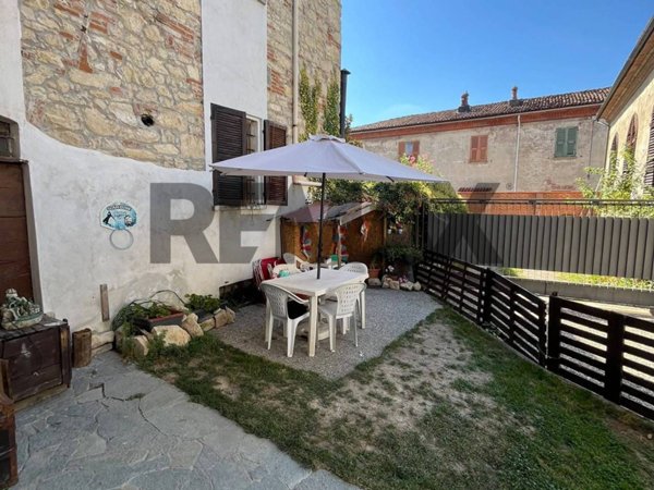 casa indipendente in vendita a Rivalta Bormida