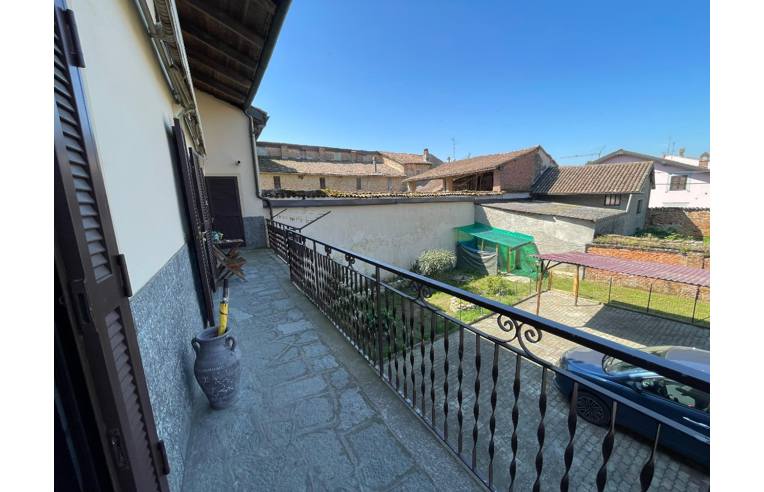 casa indipendente in vendita a Rivarone