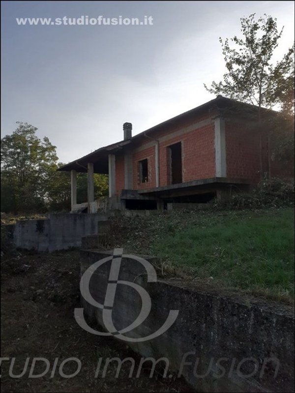 casa indipendente in vendita a Rivarone