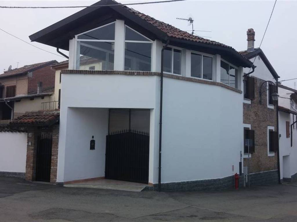 casa indipendente in vendita a Rivarone