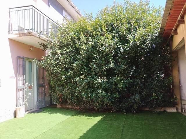 casa indipendente in vendita a Rivarone