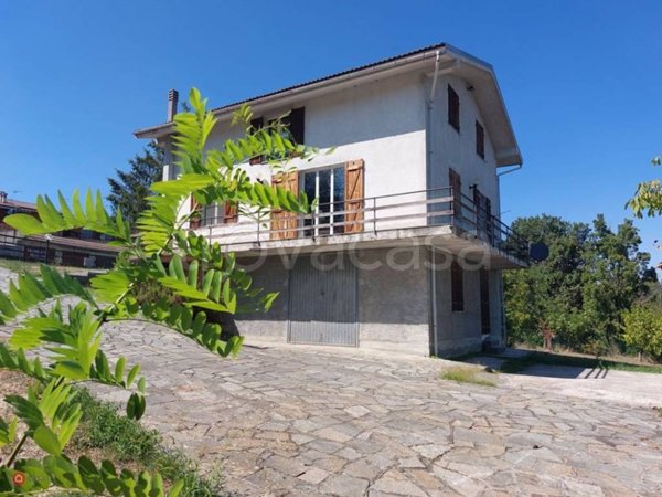 casa indipendente in vendita a Rocca Grimalda