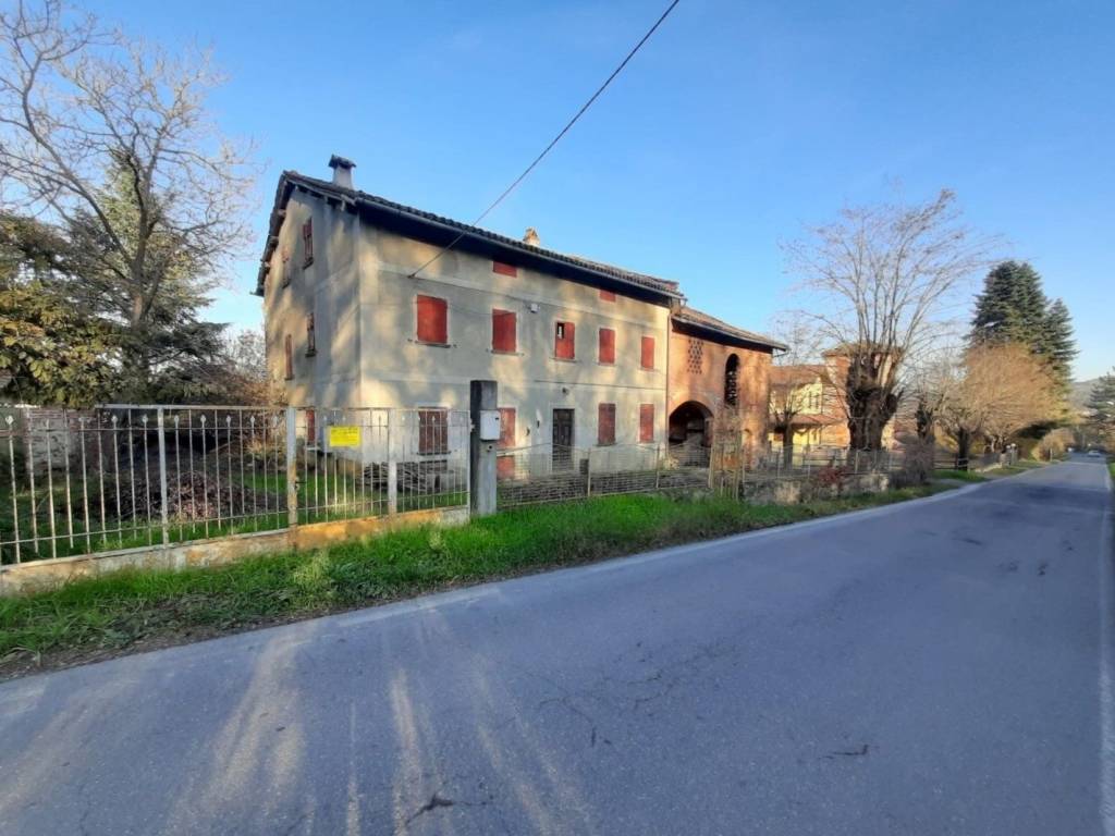 casa indipendente in vendita a Rocca Grimalda