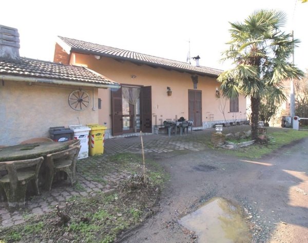 casa indipendente in vendita a Rocca Grimalda