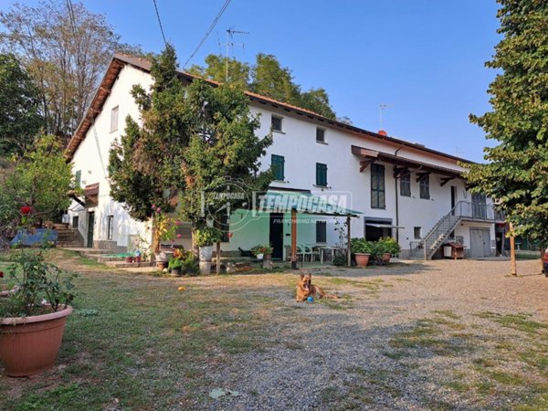 casa indipendente in vendita a Rocca Grimalda