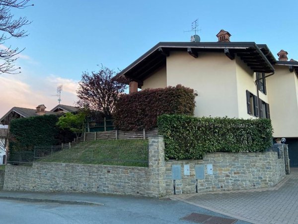 casa indipendente in vendita a Rocca Grimalda