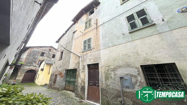 casa indipendente in vendita a Rocca Grimalda