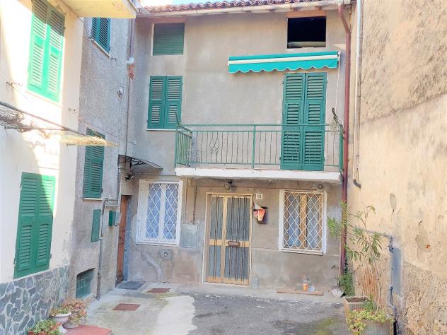 casa indipendente in vendita a Rocca Grimalda