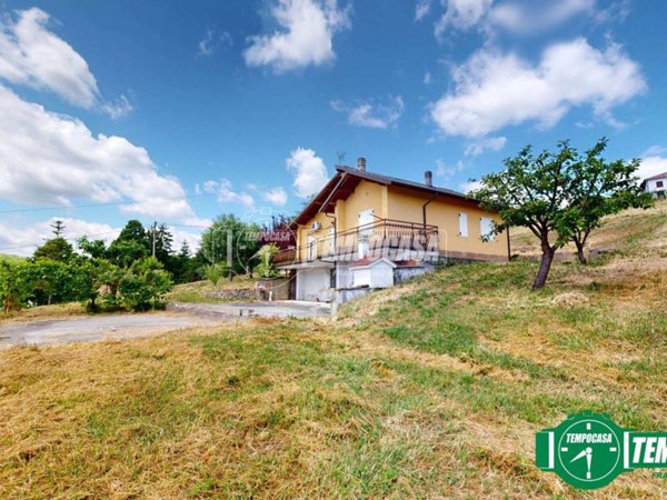 casa indipendente in vendita a Rocca Grimalda