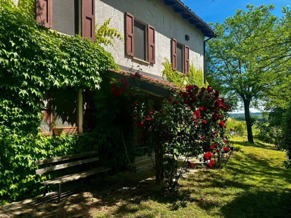 casa indipendente in vendita a Rocca Grimalda