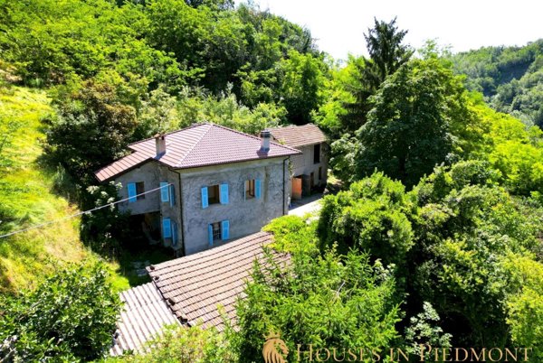 casa indipendente in vendita a Rocca Grimalda