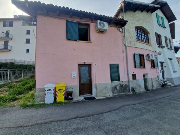 casa semindipendente in vendita a Rocca Grimalda