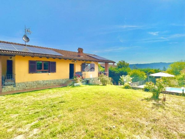 casa indipendente in vendita a Rocca Grimalda