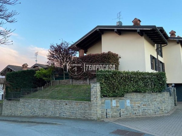 casa indipendente in vendita a Rocca Grimalda