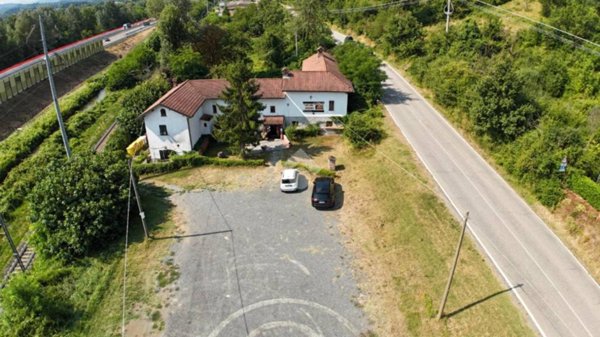 negozio in vendita a Rocca Grimalda