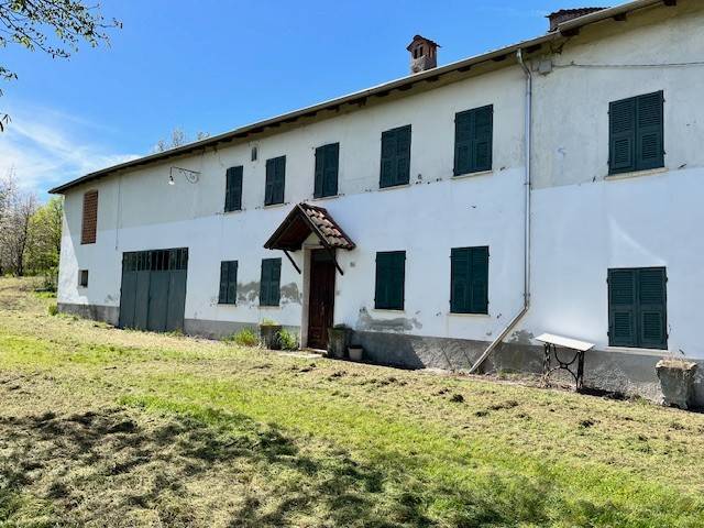casa indipendente in vendita a Rocca Grimalda