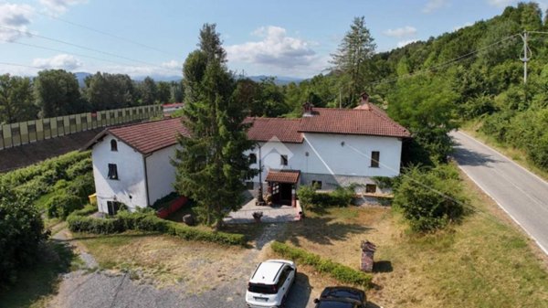 negozio in vendita a Rocca Grimalda