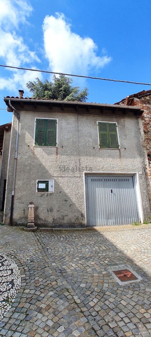 casa indipendente in vendita a Rocca Grimalda
