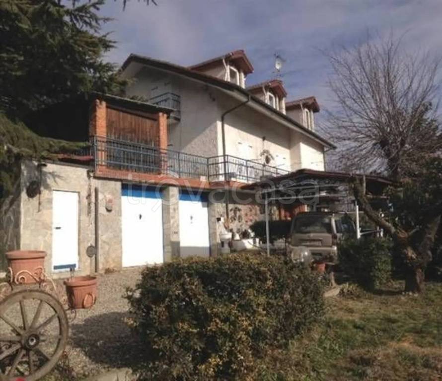 casa indipendente in vendita a Rocca Grimalda
