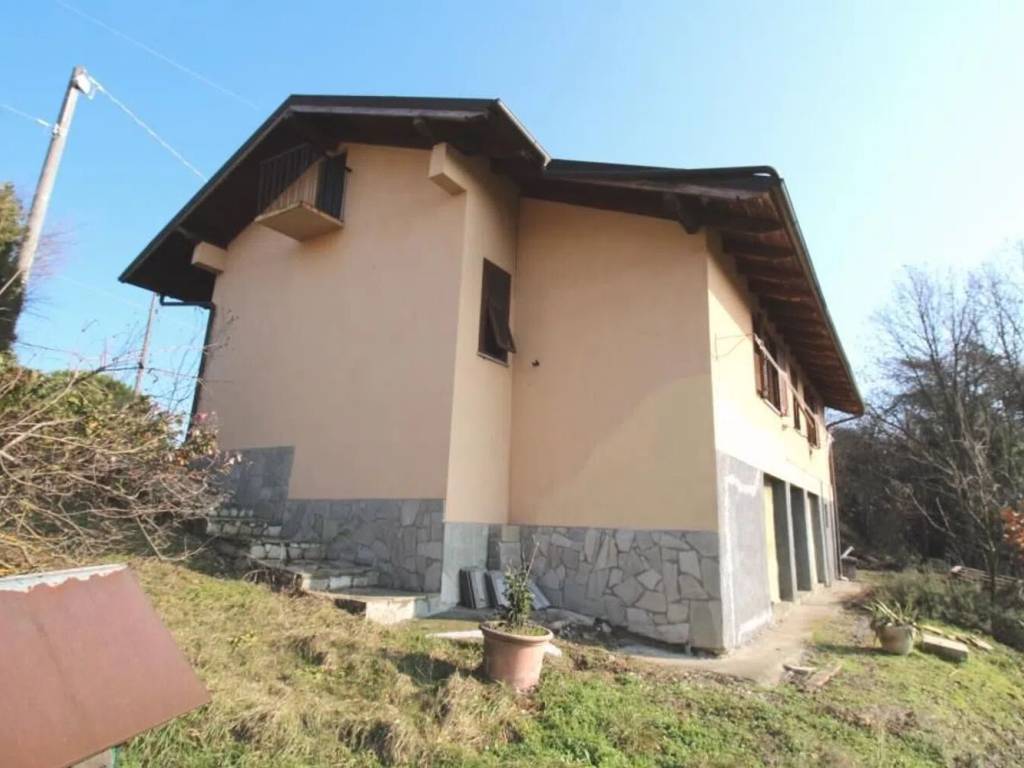 casa indipendente in vendita a Rocca Grimalda