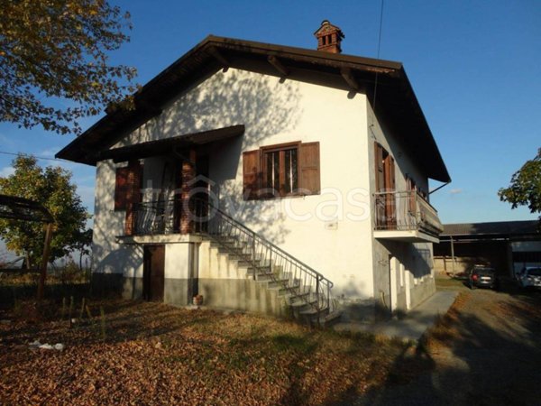 casa indipendente in vendita a Rocca Grimalda