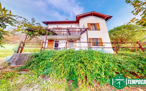 casa indipendente in vendita a Rocca Grimalda