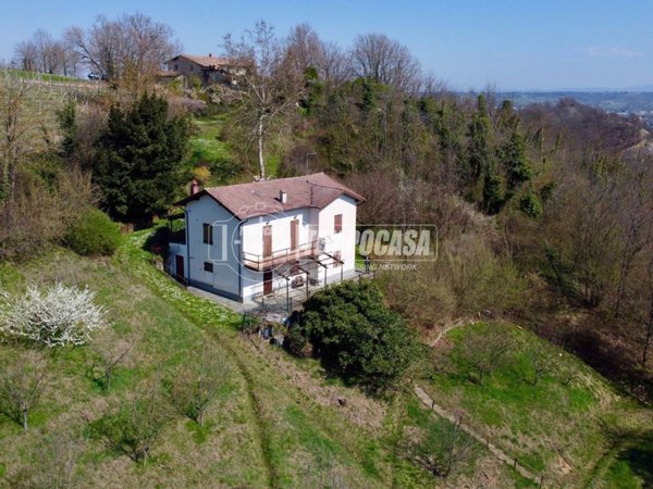 casa indipendente in vendita a Rocca Grimalda