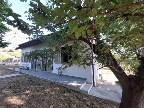 casa indipendente in vendita a Rocca Grimalda