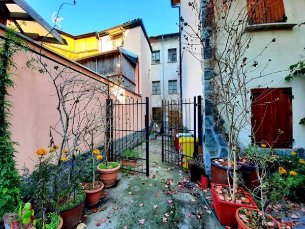 pentavano in vendita a Rocca Grimalda