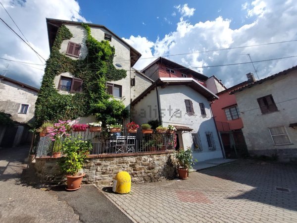 casa indipendente in vendita a Rocca Grimalda