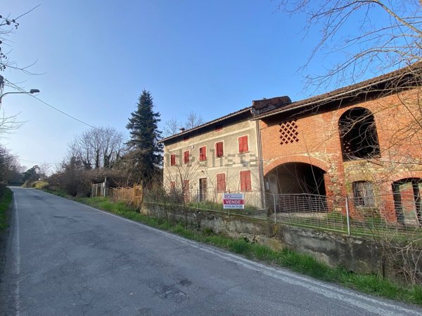 casa indipendente in vendita a Rocca Grimalda