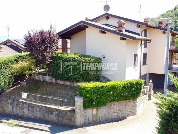 casa indipendente in vendita a Rocca Grimalda in zona San Giacomo