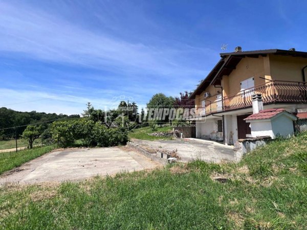 casa indipendente in vendita a Rocca Grimalda