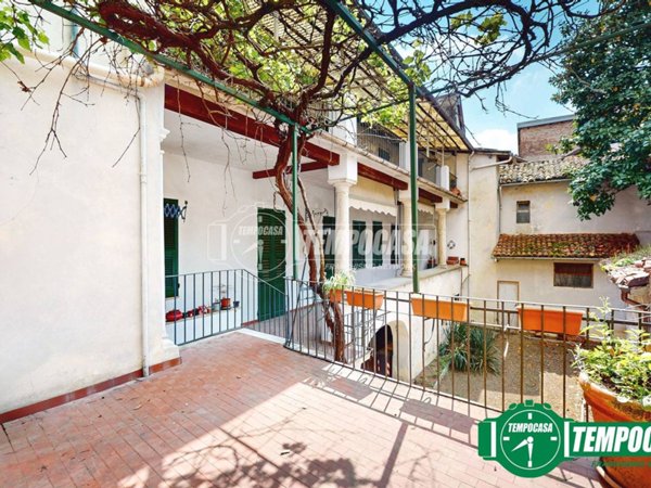 casa indipendente in vendita a Rocca Grimalda