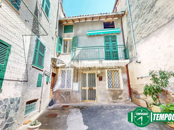 casa indipendente in vendita a Rocca Grimalda