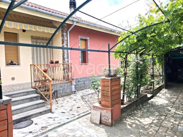 casa indipendente in vendita a Rocca Grimalda in zona San Giacomo