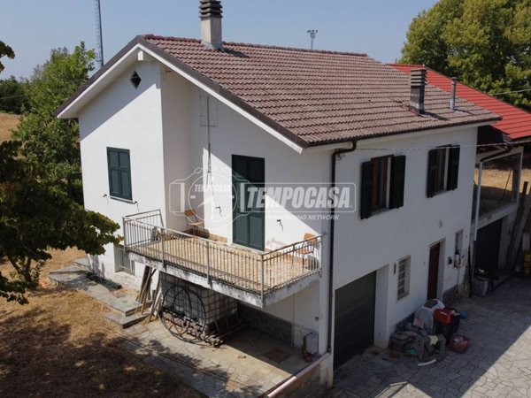casa indipendente in vendita a Rocca Grimalda in zona San Giacomo