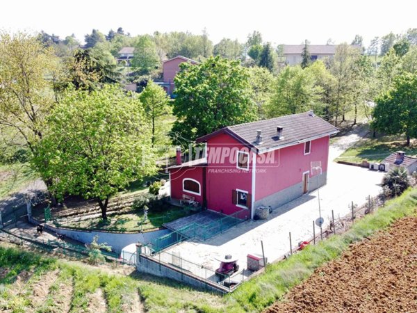 casa indipendente in vendita a Rocca Grimalda in zona San Giacomo
