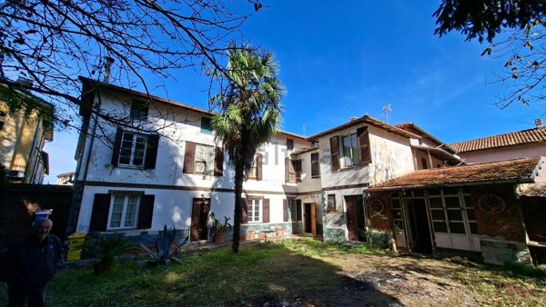 casa indipendente in vendita a Rocca Grimalda