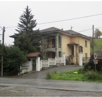 casa indipendente in vendita a Rocchetta Ligure