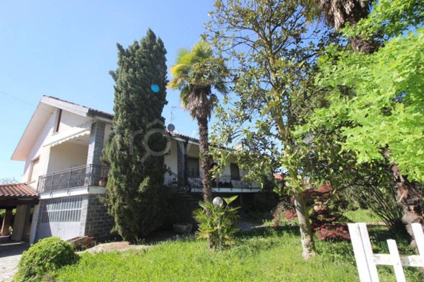 casa indipendente in vendita a Rosignano Monferrato