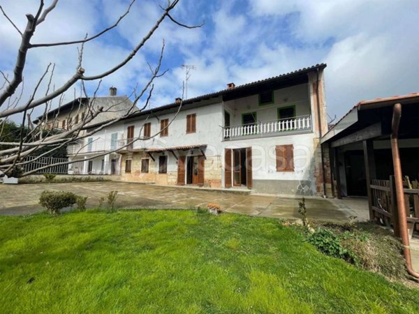 casa indipendente in vendita a Rosignano Monferrato