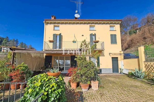 casa indipendente in vendita a Rosignano Monferrato