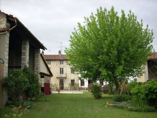 casa indipendente in vendita a Rosignano Monferrato