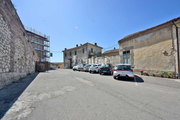 casa indipendente in vendita a Rosignano Monferrato