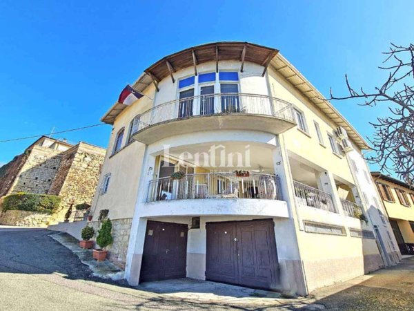 casa indipendente in vendita a Rosignano Monferrato