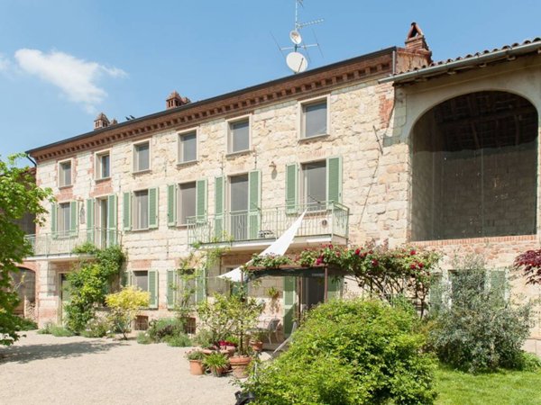 casa indipendente in vendita a Rosignano Monferrato