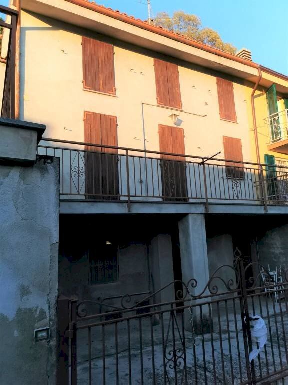casa indipendente in vendita a Rosignano Monferrato