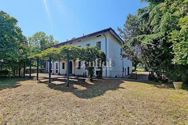 casa indipendente in vendita a Rosignano Monferrato